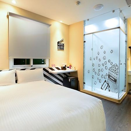 เอ็นแอล คอนเซ็ป โฮเต็ล Hotel เกาสง ภายนอก รูปภาพ