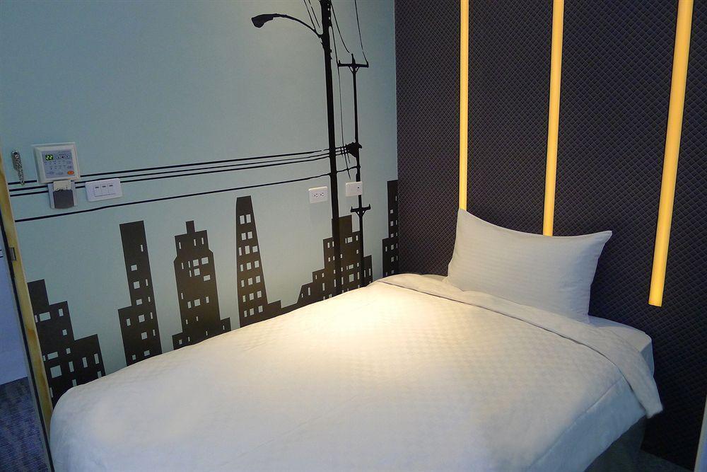 เอ็นแอล คอนเซ็ป โฮเต็ล Hotel เกาสง ภายนอก รูปภาพ