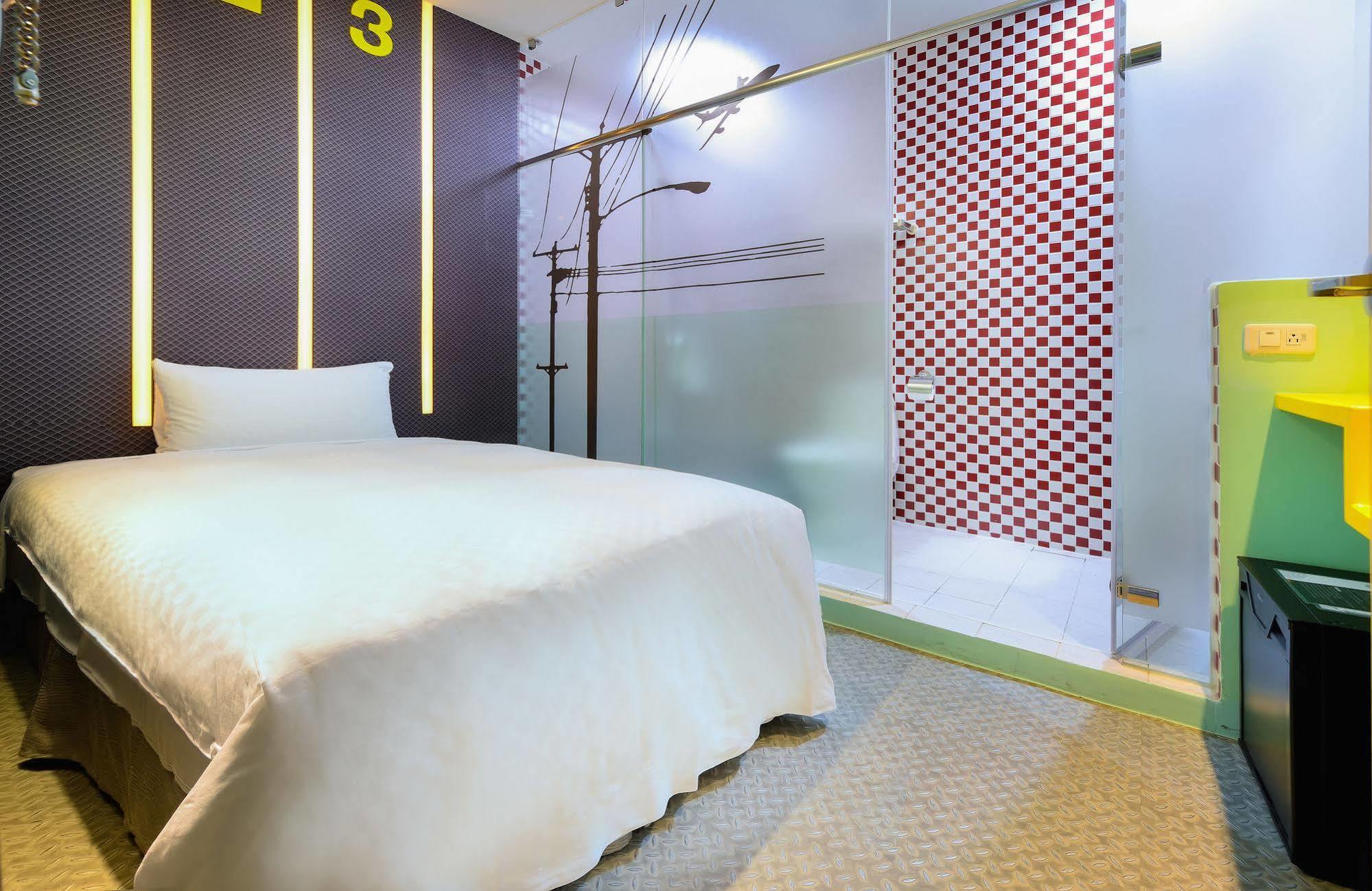 เอ็นแอล คอนเซ็ป โฮเต็ล Hotel เกาสง ภายนอก รูปภาพ